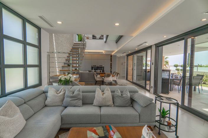 Image No.7-4 Bed Villa for sale