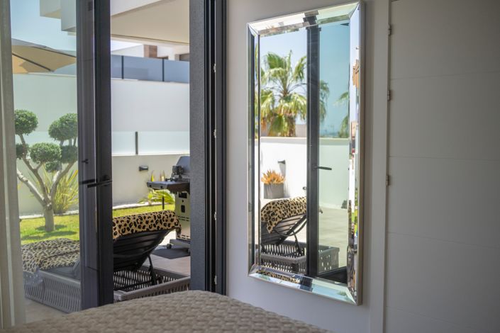 Image No.65-4 Bed Villa for sale