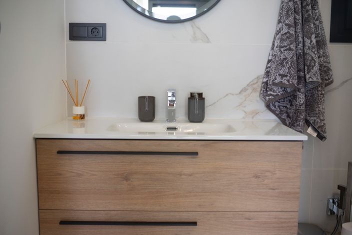 Image No.68-4 Bed Villa for sale