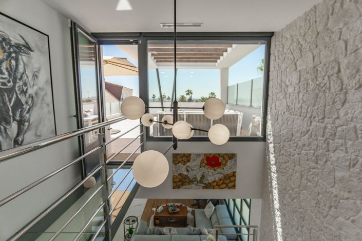 Image No.72-4 Bed Villa for sale