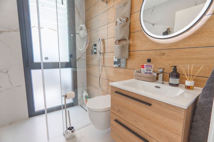 Image No.79-4 Bed Villa for sale