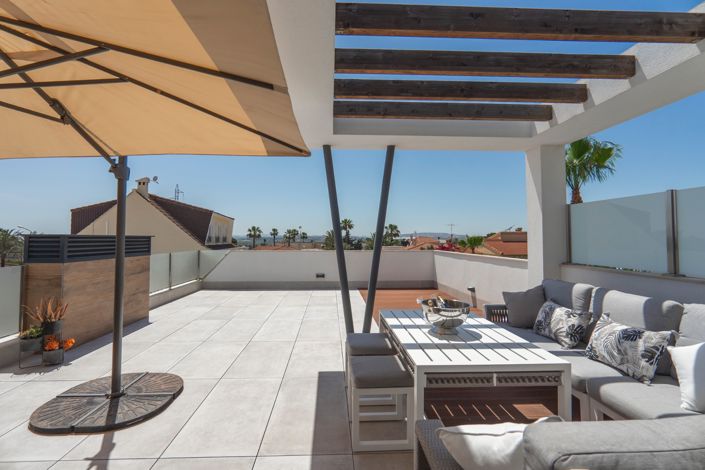 Image No.96-4 Bed Villa for sale