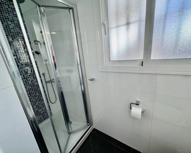 Image No.11-3 Bed Villa for sale