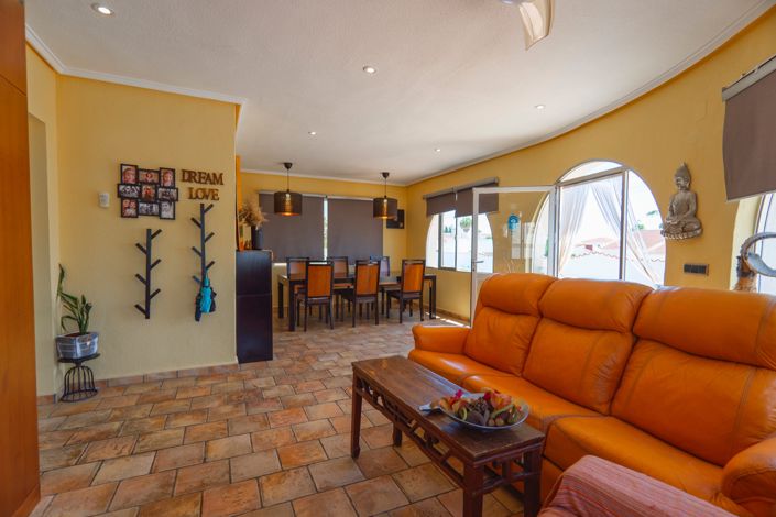 Image No.17-4 Bed Villa for sale