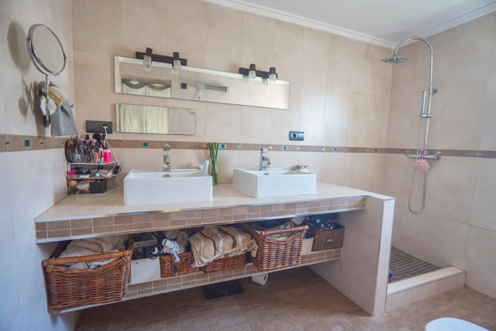 Image No.46-4 Bed Villa for sale