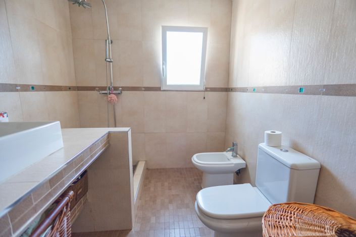 Image No.47-4 Bed Villa for sale