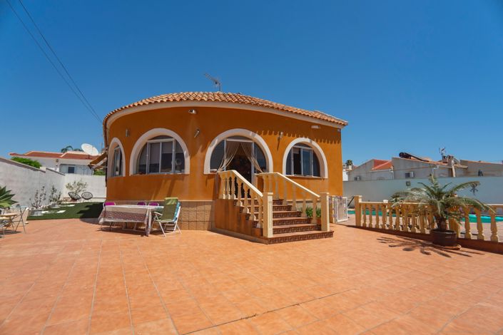 Image No.9-4 Bed Villa for sale