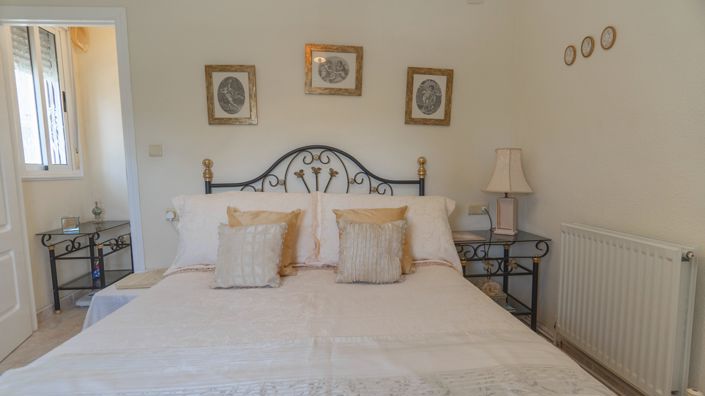 Image No.21-4 Bed Villa for sale