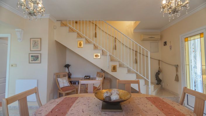 Image No.5-4 Bed Villa for sale