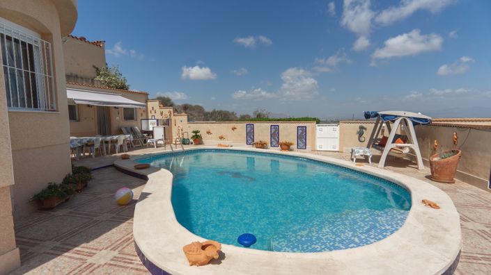 Image No.67-4 Bed Villa for sale