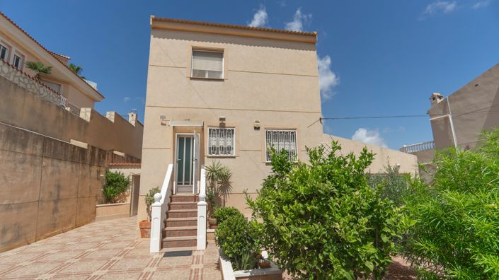 Image No.75-4 Bed Villa for sale