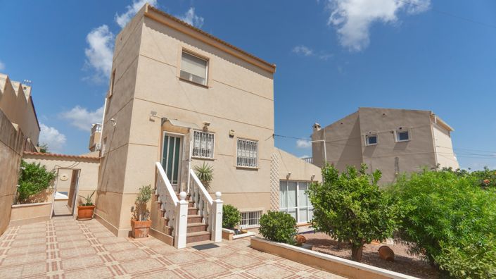 Image No.76-4 Bed Villa for sale