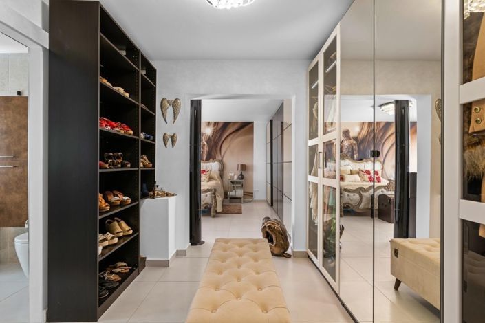 Image No.27-4 Bed Villa for sale