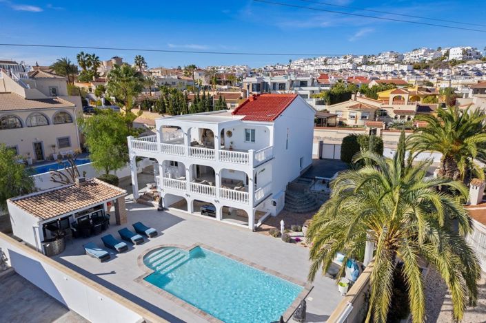 Image No.44-4 Bed Villa for sale