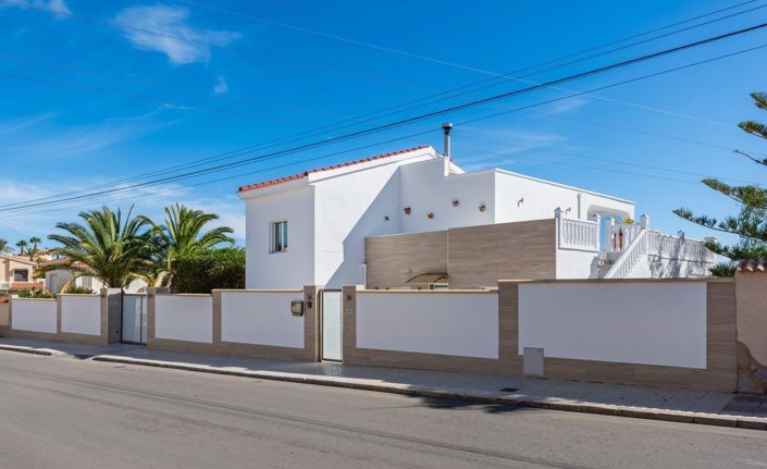 Image No.46-4 Bed Villa for sale