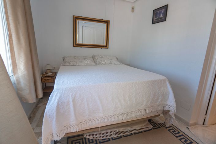 Image No.24-3 Bed Villa for sale