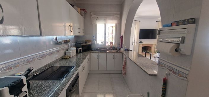 Image No.18-2 Bed Villa for sale