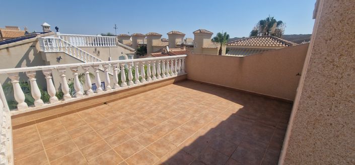 Image No.8-2 Bed Villa for sale