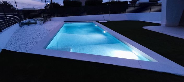 Image No.26-3 Bed Villa for sale