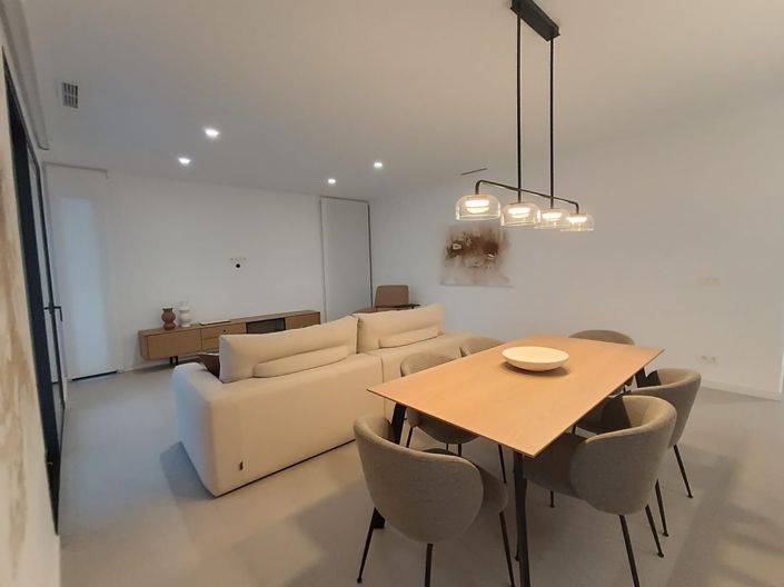 Image No.7-3 Bed Villa for sale