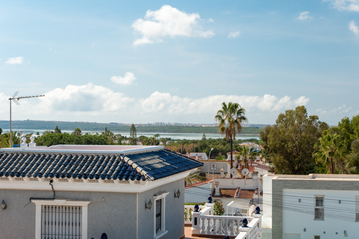 Image No.43-Villa de 4 chambres à vendre à Ciudad Quesada