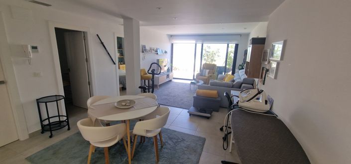 Image No.8-3 Bed Villa for sale