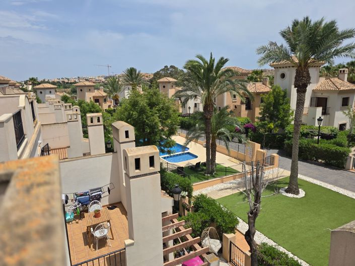 Image No.1-3 Bed House for sale