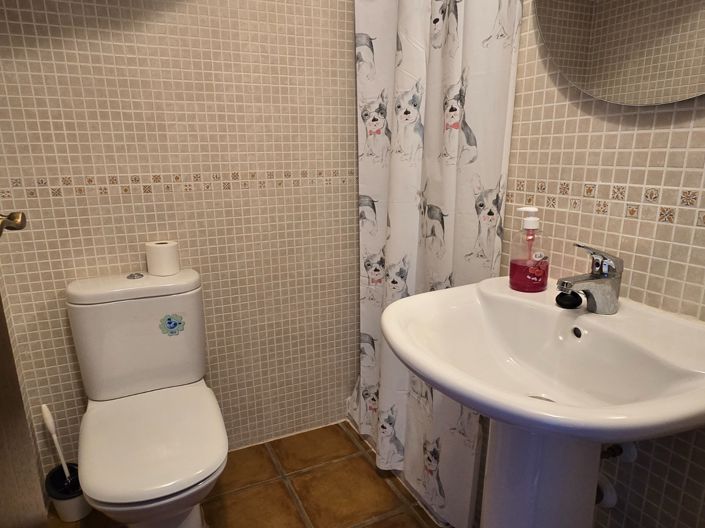 Image No.5-3 Bed House for sale