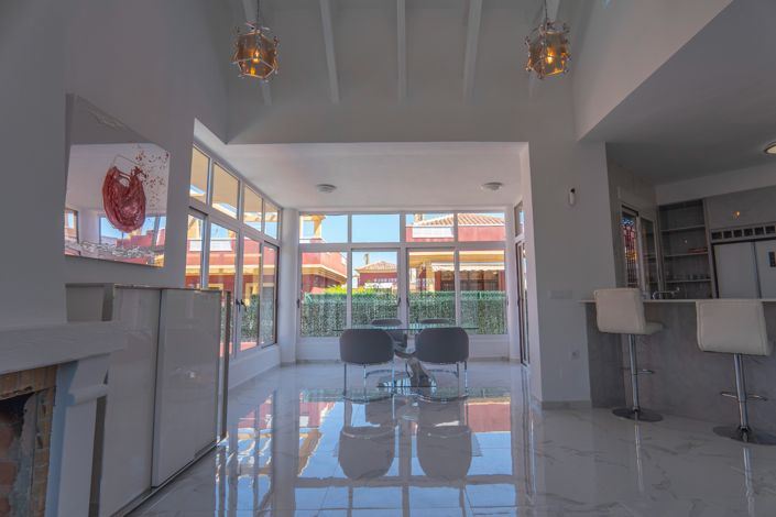 Image No.23-Villa de 5 chambres à vendre à Alicante