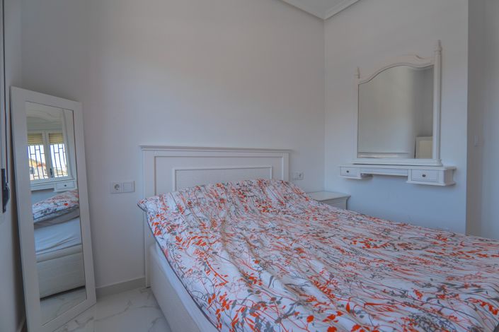 Image No.34-Villa de 5 chambres à vendre à Alicante