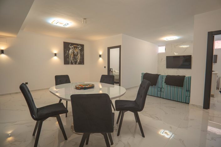 Image No.55-Villa de 5 chambres à vendre à Alicante