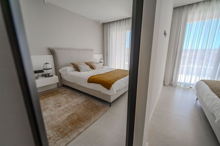 Image No.19-4 Bed Villa for sale