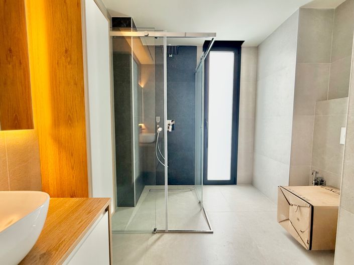 Image No.20-4 Bed Villa for sale