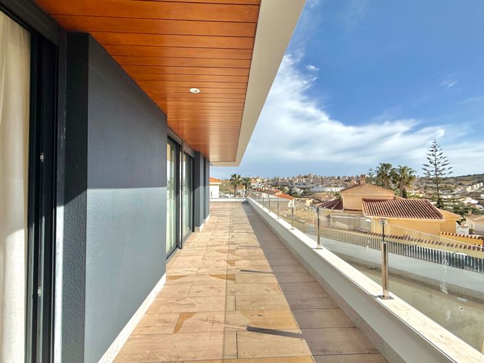 Image No.27-4 Bed Villa for sale