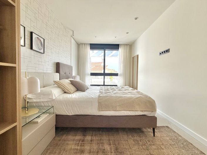 Image No.29-4 Bed Villa for sale