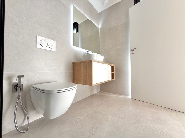 Image No.42-4 Bed Villa for sale