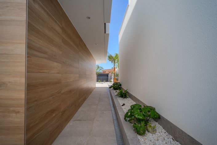 Image No.49-4 Bed Villa for sale