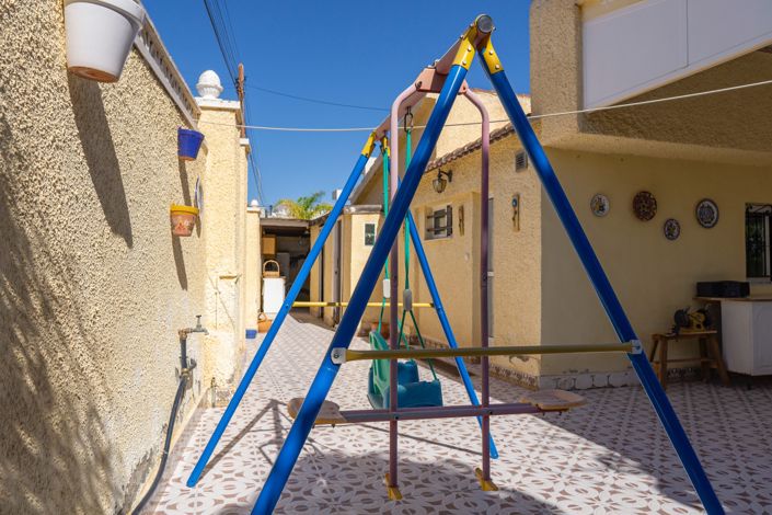 Image No.17-4 Bed Villa for sale