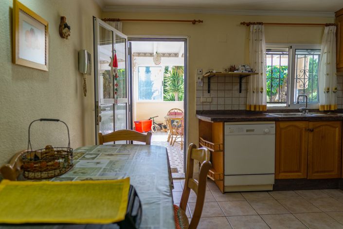 Image No.26-4 Bed Villa for sale