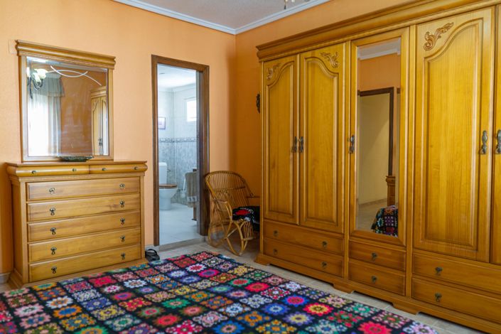 Image No.35-4 Bed Villa for sale