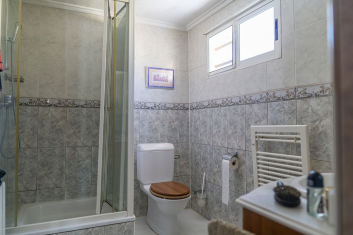 Image No.36-4 Bed Villa for sale