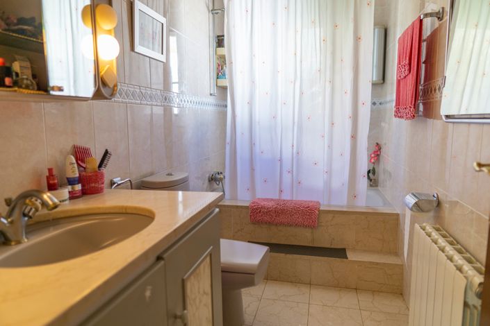 Image No.41-4 Bed Villa for sale