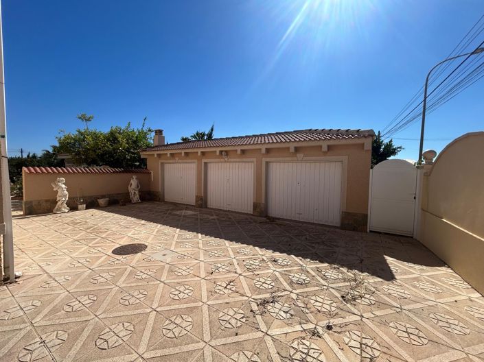 Image No.12-Villa de 6 chambres à vendre à Ciudad Quesada