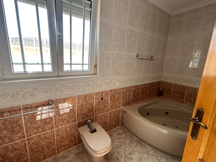 Image No.10-Villa de 6 chambres à vendre à Ciudad Quesada