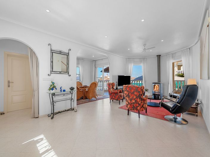 Image No.17-3 Bed Villa for sale