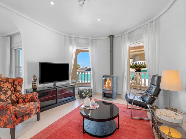 Image No.18-3 Bed Villa for sale