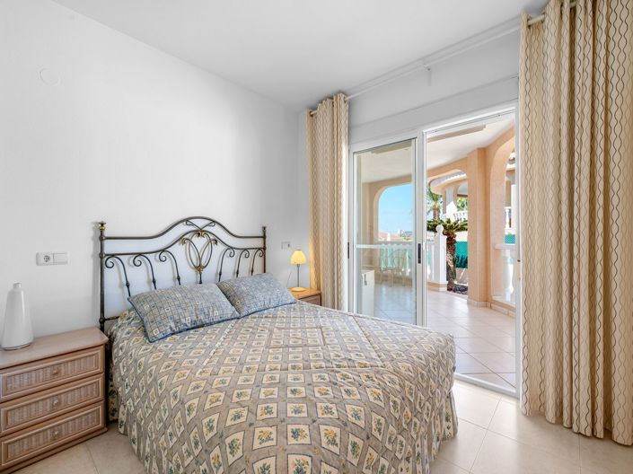 Image No.33-3 Bed Villa for sale