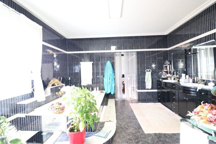 Image No.20-Villa de 5 chambres à vendre à Torrevieja