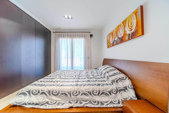 Image No.50-5 Bed Villa for sale