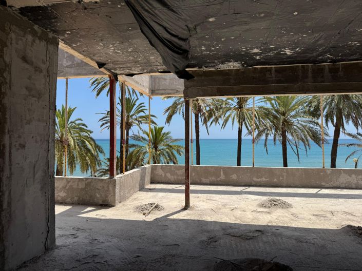 Image No.3-Villa for sale